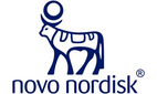 Logo von Novo Nordisk mit stilisierter Kuh und Kreis über dem Kopf sowie dem Schriftzug 'novo nordisk'