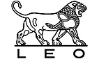 Schwarz-weiße Linienzeichnung eines schreitenden Löwen über den Buchstaben L E O